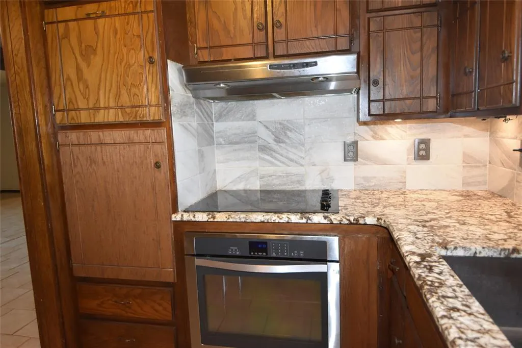 Photo 8 — 5501 N Post Road, Guthrie, OK 73044