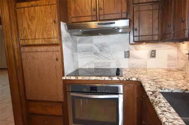 Photo 8 — 5501 N Post Road, Guthrie, OK 73044