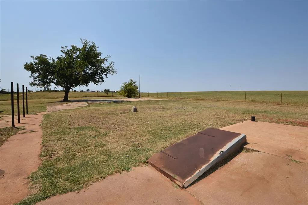 Photo 33 — 5501 N Post Road, Guthrie, OK 73044