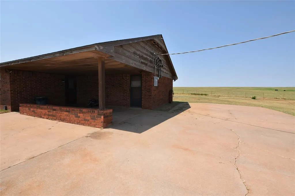 Photo 41 — 5501 N Post Road, Guthrie, OK 73044