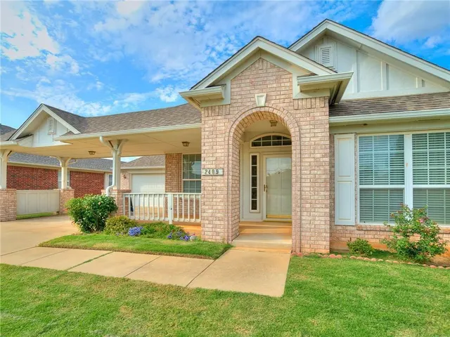 Photo 3 — 2409 NW 161st Terrace, Edmond, OK 73013