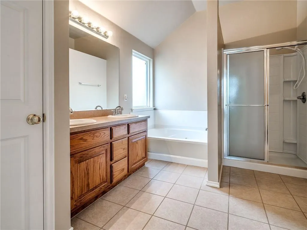 Photo 17 — 2409 NW 161st Terrace, Edmond, OK 73013