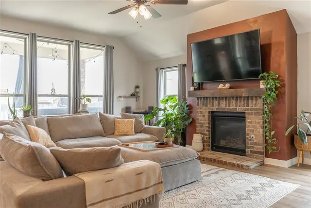 Photo 3 — 13221 SW 6th Street, Yukon, OK 73099