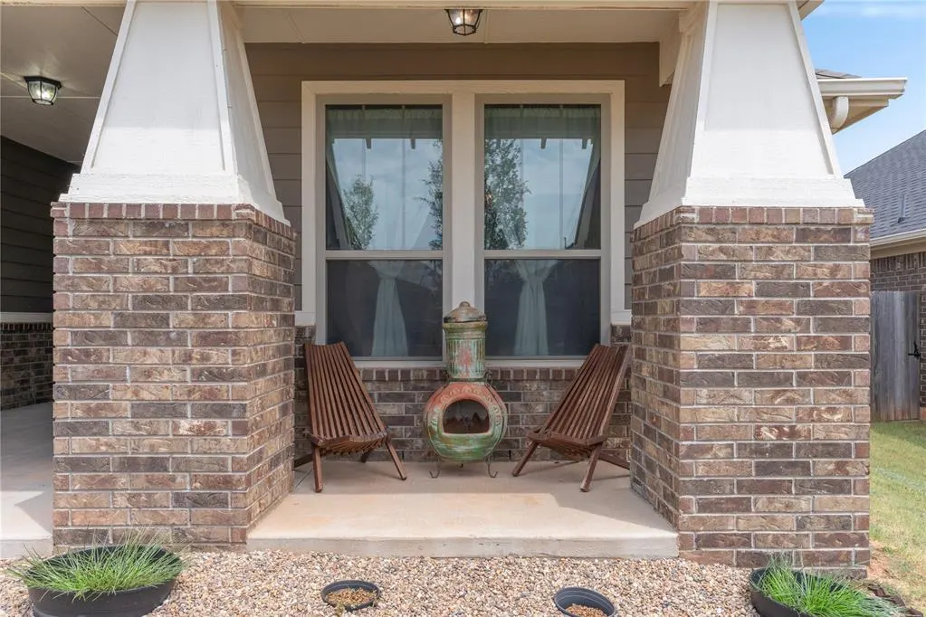 Photo 5 — 13221 SW 6th Street, Yukon, OK 73099