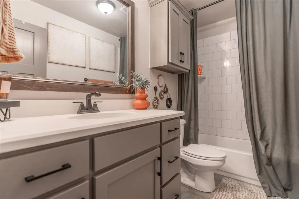 Photo 41 — 13221 SW 6th Street, Yukon, OK 73099
