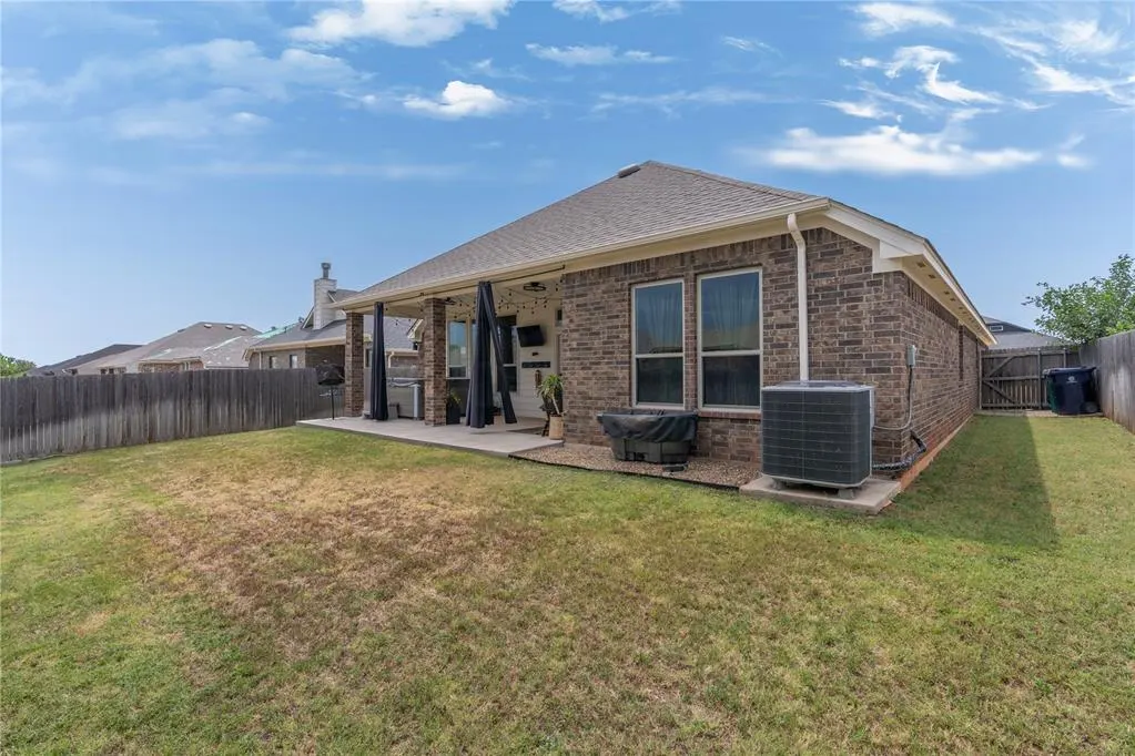 Photo 42 — 13221 SW 6th Street, Yukon, OK 73099