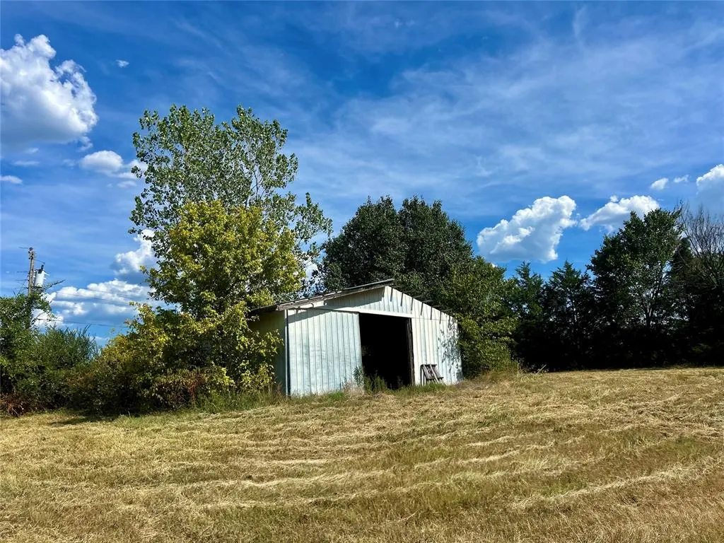 Photo 14 — 3412 N Mississippi Avenue, Ada, OK 74820