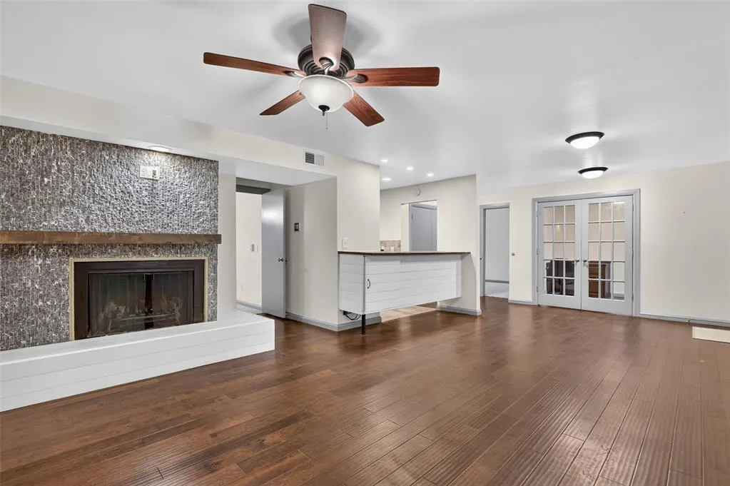 Photo 6 — 600 NW 4th Street 104N, Oklahoma City, OK 73102