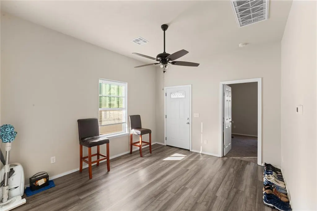 Photo 8 — 1326 NW 6th Street 1326 and 1328, Oklahoma City, OK 73106
