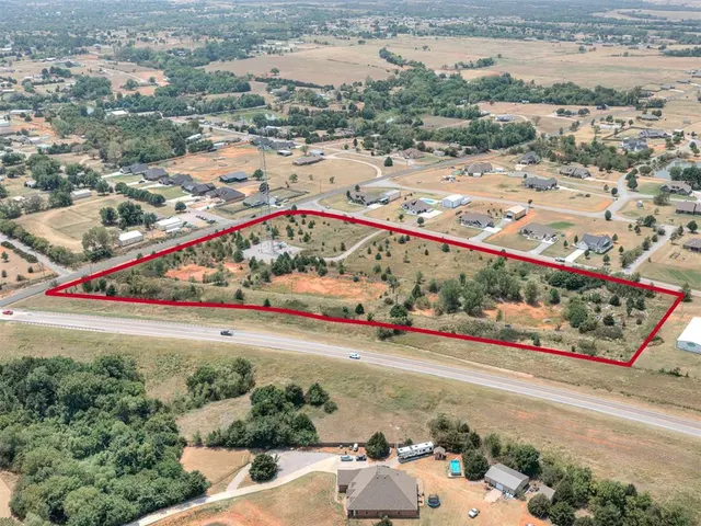 Photo 4 — 0000 County Street 2958, Tuttle, OK 73089