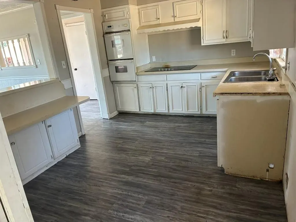 Photo 7 — 3113 Mockingbird Lane, Oklahoma City, OK 73110