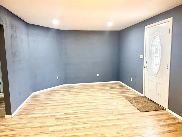 Photo 4 — 526 S Howard Avenue, Elk City, OK 73644