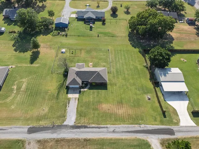 Photo 6 — 5505 Capricorn, Shawnee, OK 74804