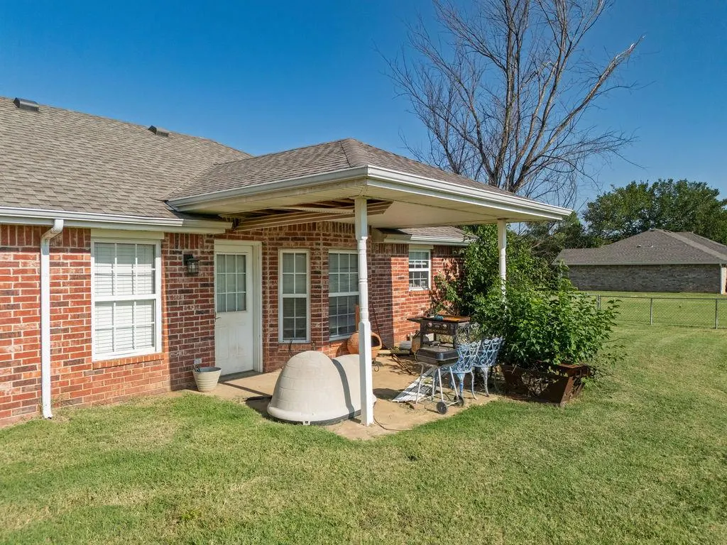 Photo 40 — 5505 Capricorn, Shawnee, OK 74804