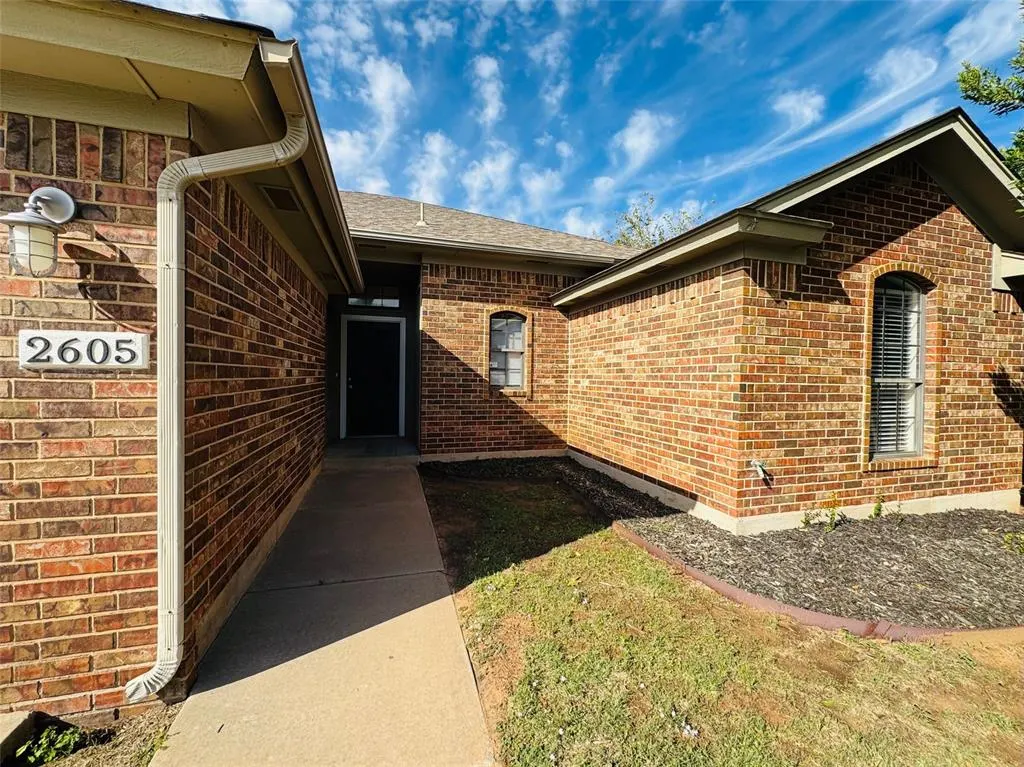 Photo 2 — 2605 NW 162nd Street, Edmond, OK 73013
