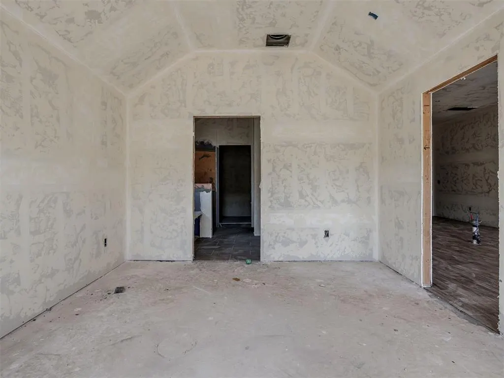 Photo 13 — 11908 Rockbed Drive, Yukon, OK 73099