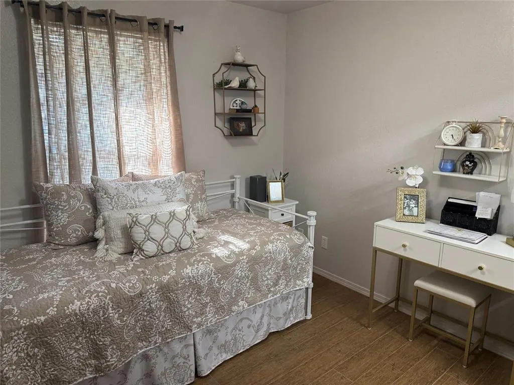 Photo 24 — 521 N Ballard Street, Maud, OK 74854