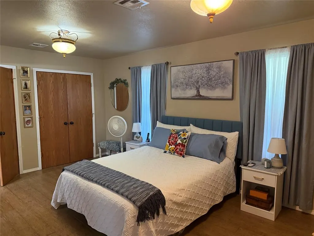 Photo 17 — 521 N Ballard Street, Maud, OK 74854