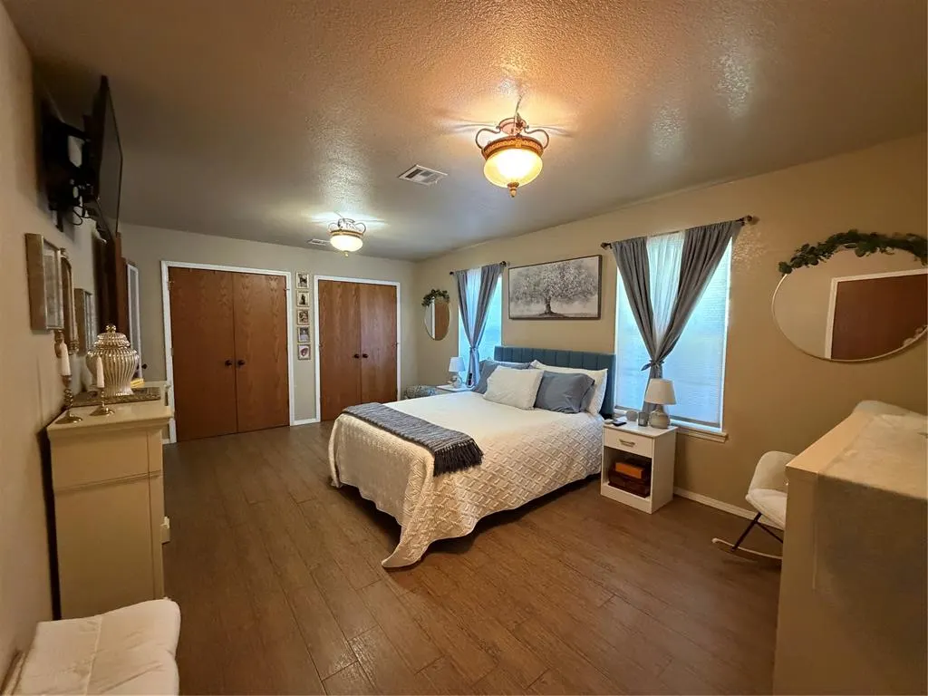 Photo 18 — 521 N Ballard Street, Maud, OK 74854