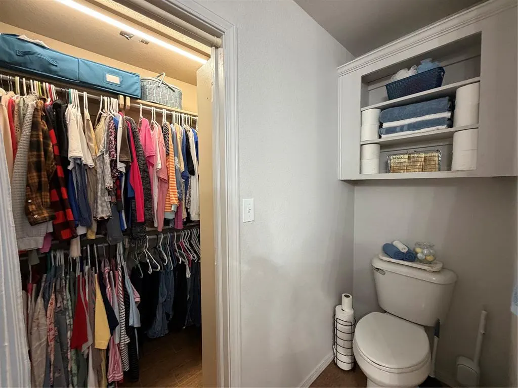 Photo 22 — 521 N Ballard Street, Maud, OK 74854