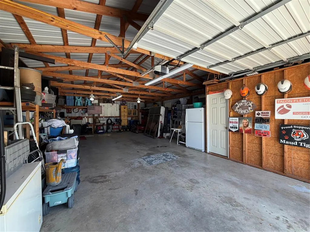 Photo 34 — 521 N Ballard Street, Maud, OK 74854