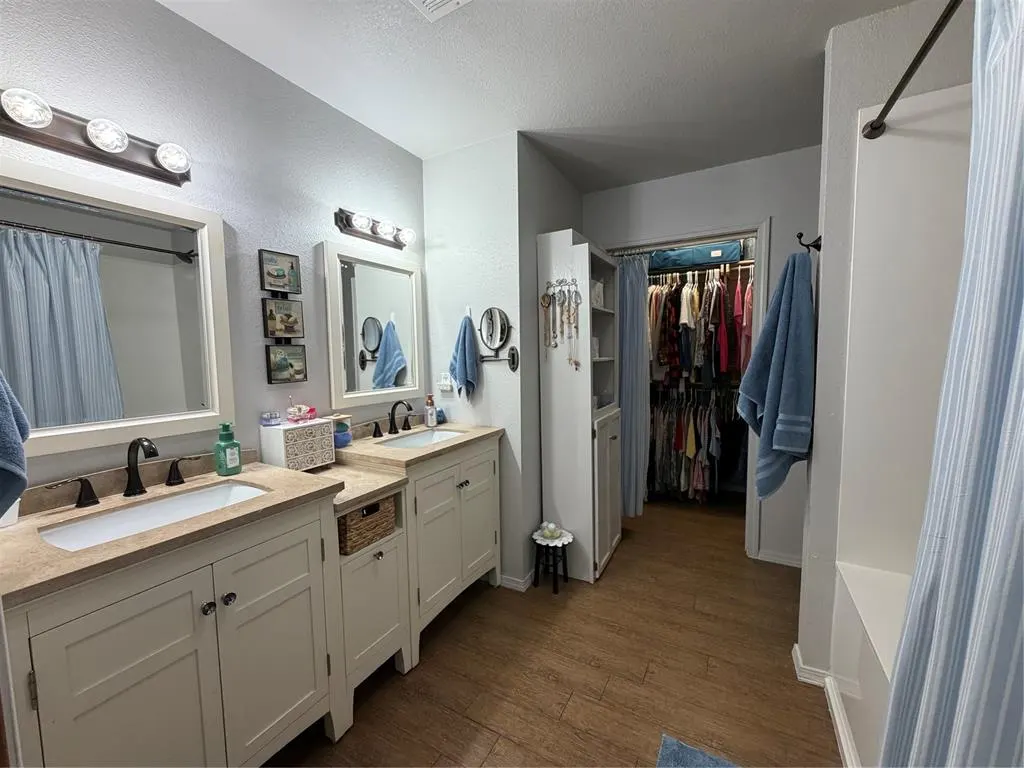 Photo 20 — 521 N Ballard Street, Maud, OK 74854