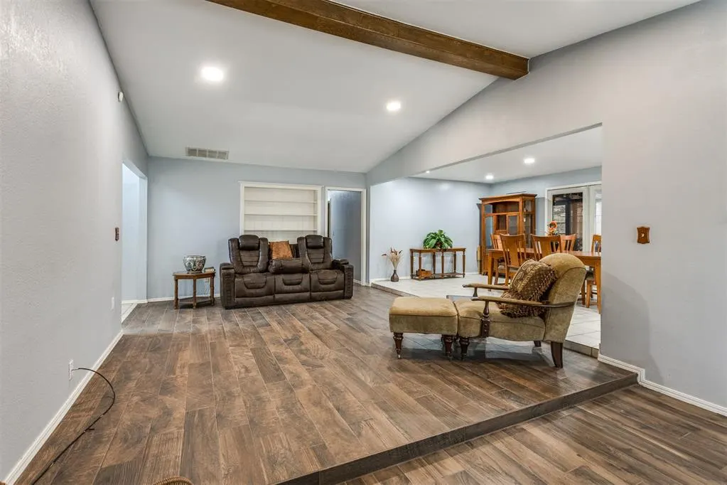 Photo 9 — 113 E Snowmass Drive, Yukon, OK 73099