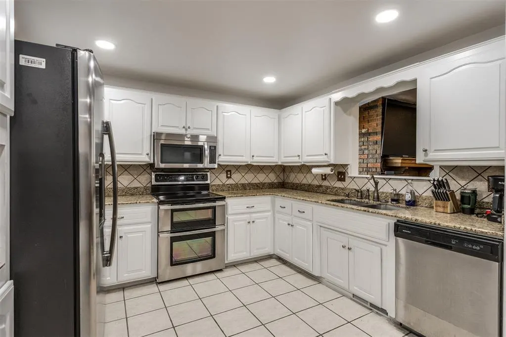 Photo 15 — 113 E Snowmass Drive, Yukon, OK 73099