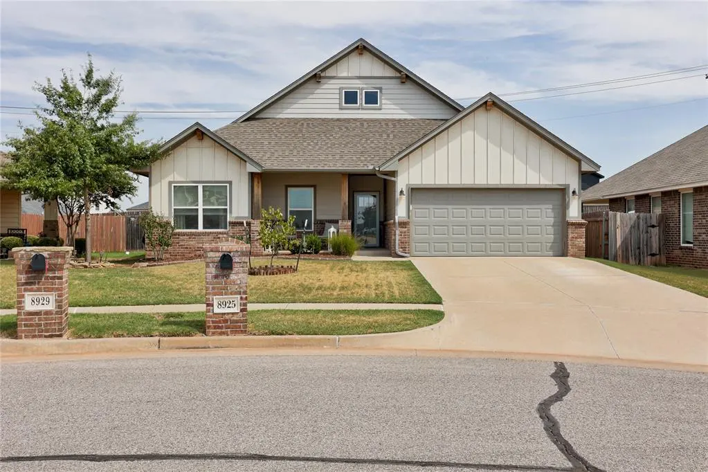 Front exterior — 8925 NW 129th Street, Oklahoma City, OK 73142