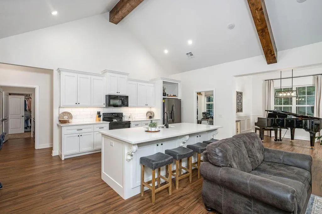 Photo 30 — 2405 Gina Court, Guthrie, OK 73044
