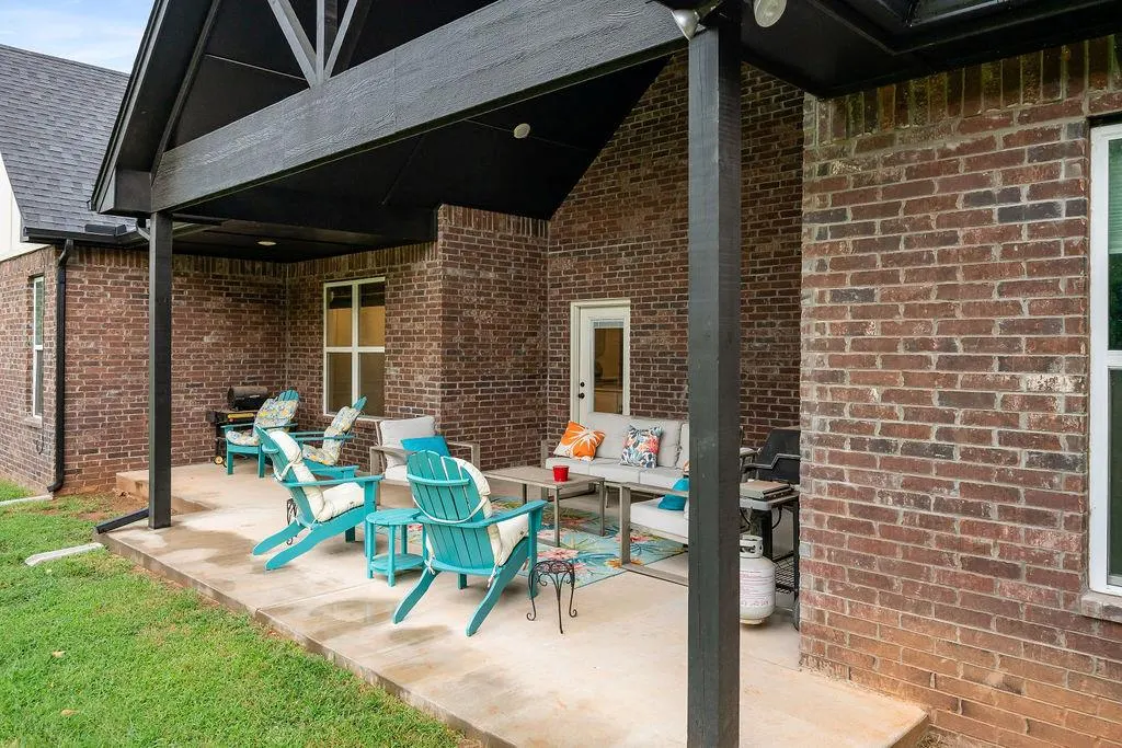 Photo 36 — 2405 Gina Court, Guthrie, OK 73044