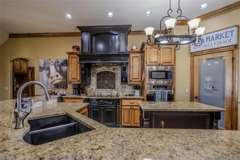 Photo 14 — 24191 E 996 Road, Weatherford, OK 73096