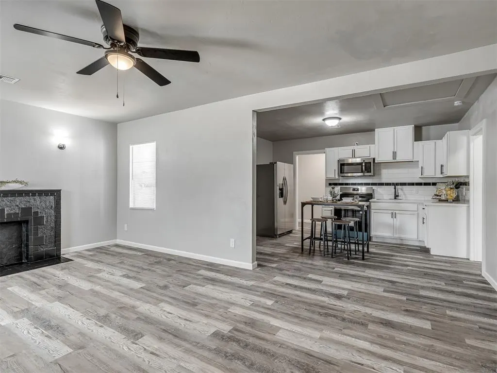 Photo 6 — 1541 NE Northeast 20th Street, Oklahoma City, OK 73111