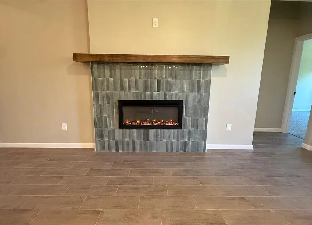 Photo 4 — 12008 Rockbed Drive, Yukon, OK 73099