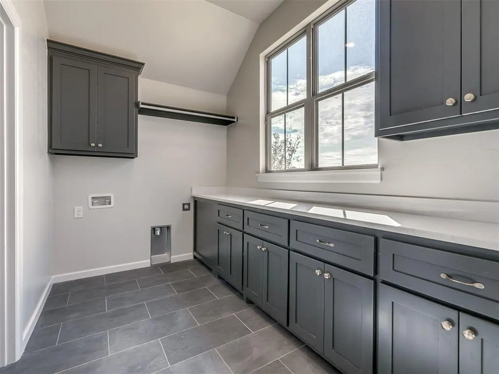 Photo 24 — 11913 NW 118th Street, Yukon, OK 73099