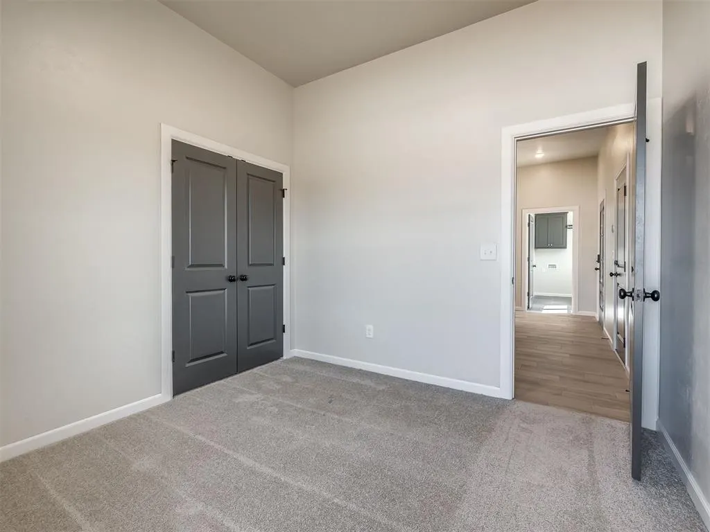 Photo 33 — 11913 NW 118th Street, Yukon, OK 73099