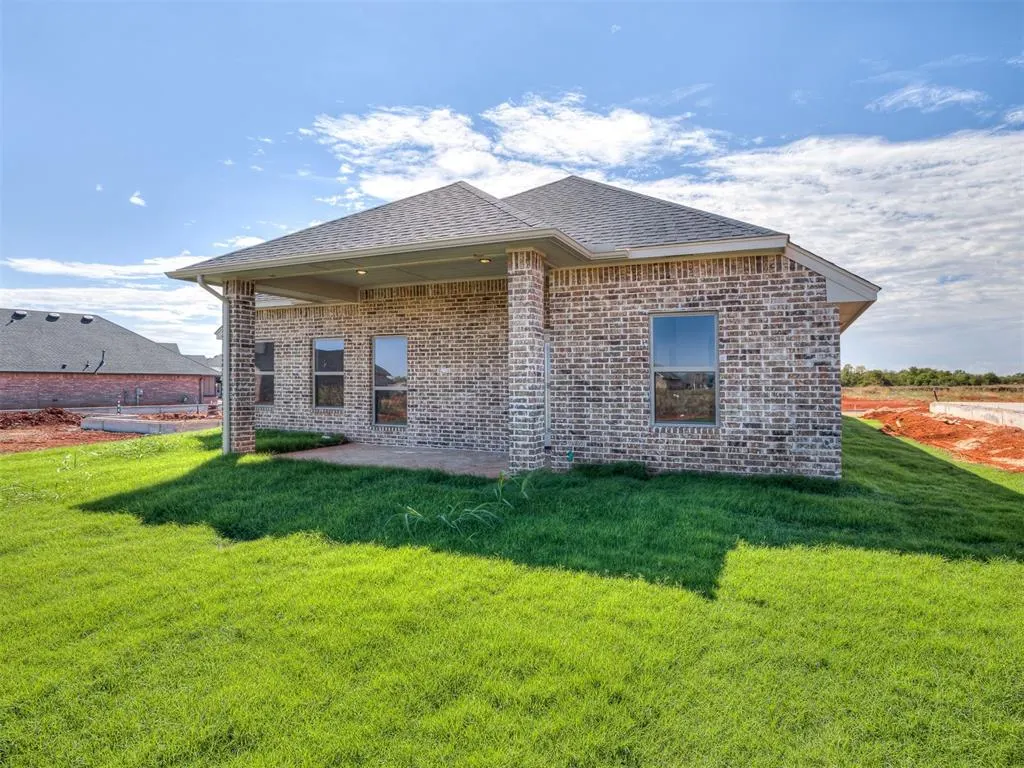 Photo 38 — 11913 NW 118th Street, Yukon, OK 73099
