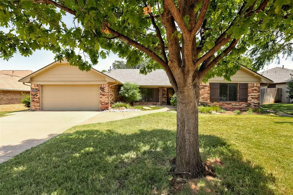 Photo 49 — 13004 Burlingame Avenue, Oklahoma City, OK 73120