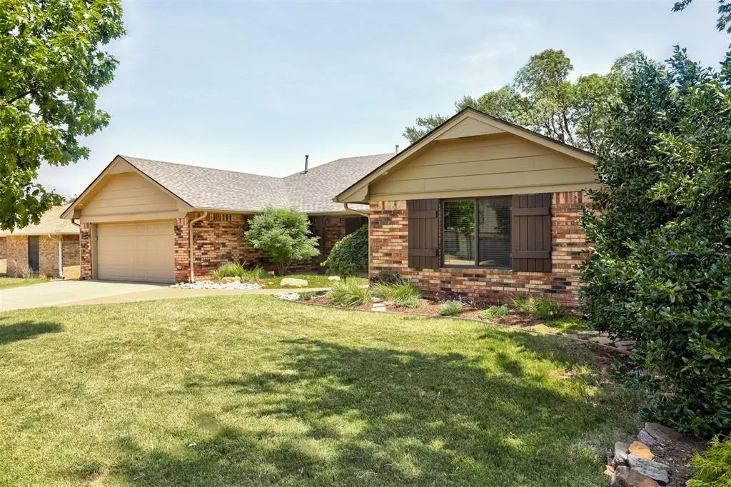 Photo 50 — 13004 Burlingame Avenue, Oklahoma City, OK 73120