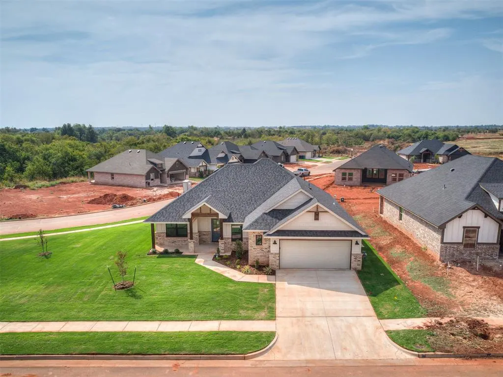Photo 48 — 11900 NW 119th Street, Yukon, OK 73099