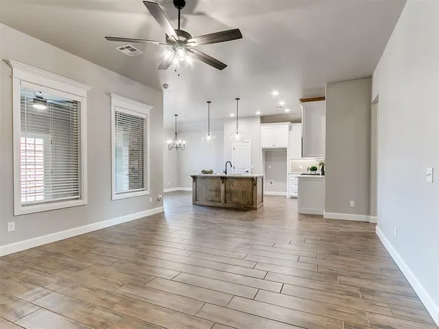Photo 6 — 1914 Oakville Court, Norman, OK 73071