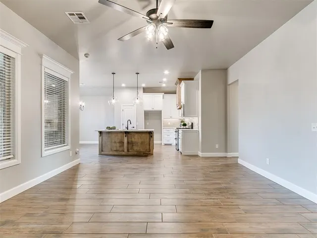 Photo 7 — 1914 Oakville Court, Norman, OK 73071