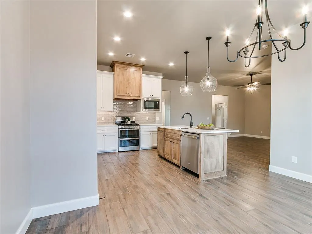 Photo 17 — 1914 Oakville Court, Norman, OK 73071