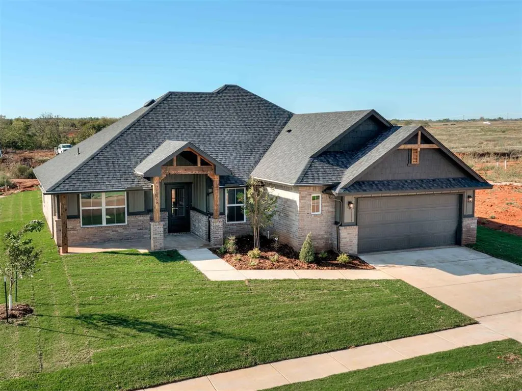 Front exterior — 11908 NW 118th Street, Yukon, OK 73099