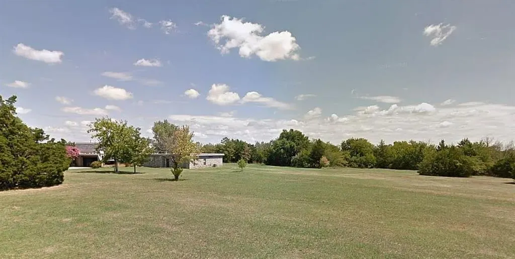 Photo 14 — 2961 Twin Acres Drive, Norman, OK 73071