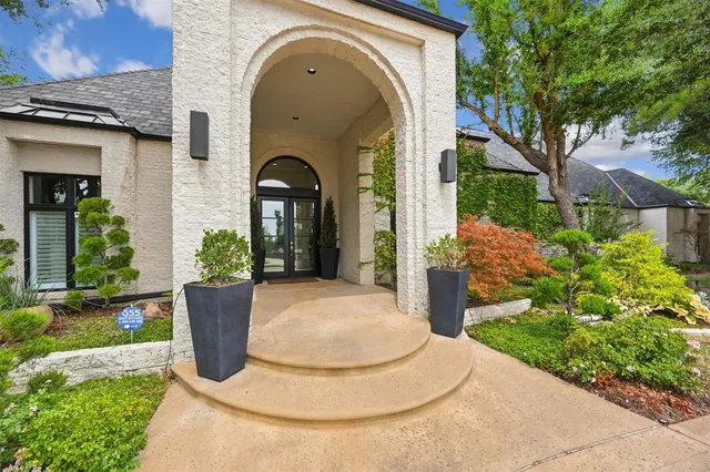 Front exterior — 15317 Burning Springs Road, Edmond, OK 73013