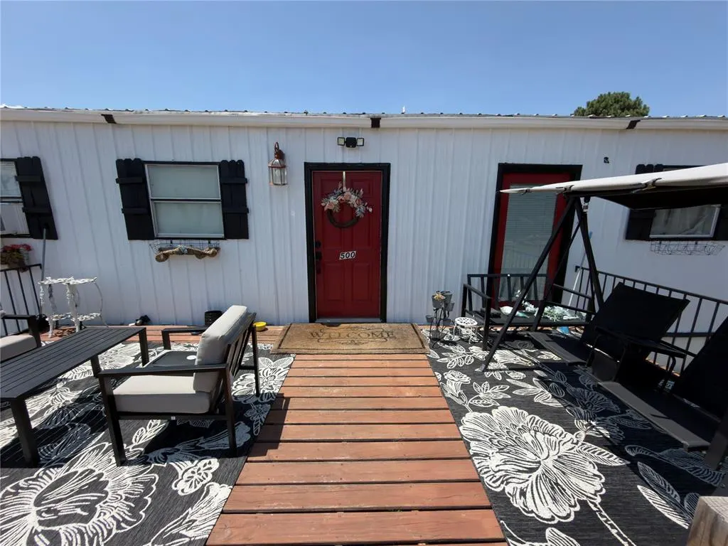 Photo 2 — 100 parkview Court, McLoud, OK 74851