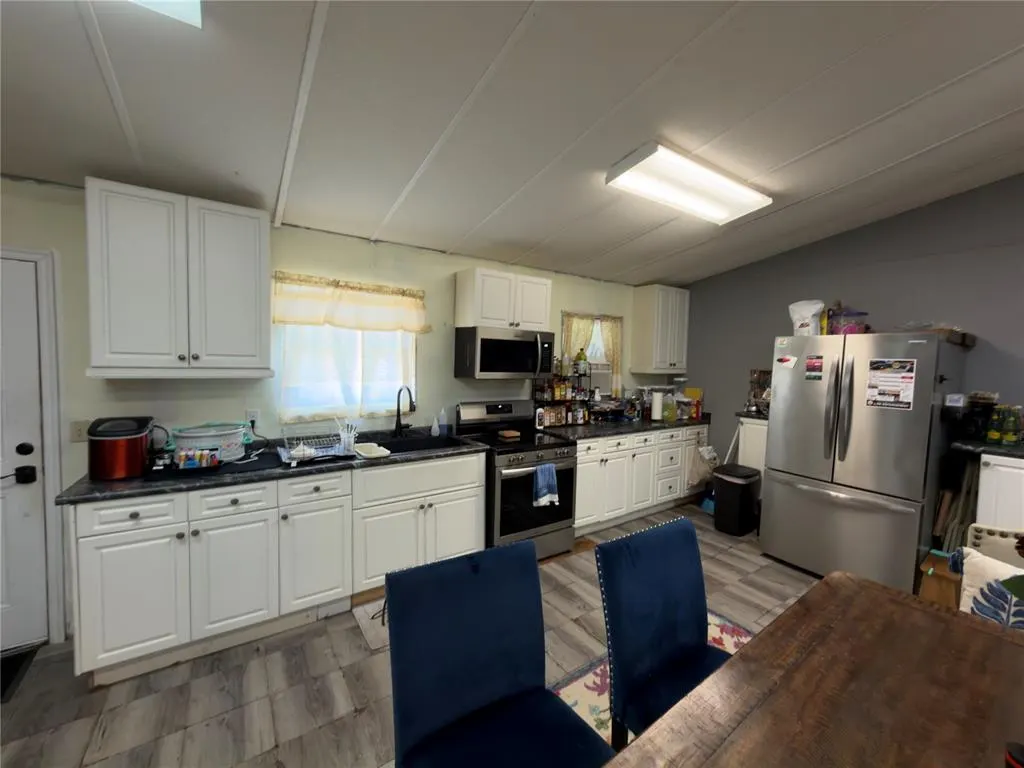 Photo 7 — 100 parkview Court, McLoud, OK 74851