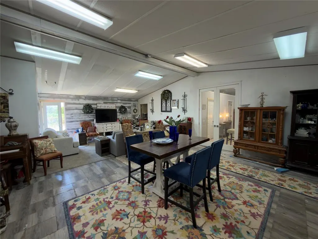 Photo 5 — 100 parkview Court, McLoud, OK 74851