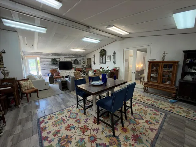 Photo 4 — 100 parkview Court, McLoud, OK 74851